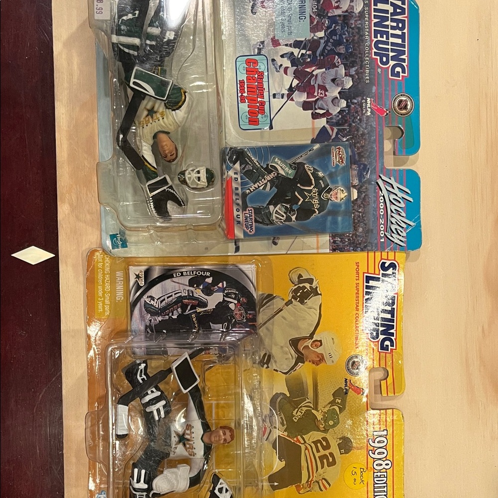 Starting Lineup Hockey Action Figures - Black and White Set